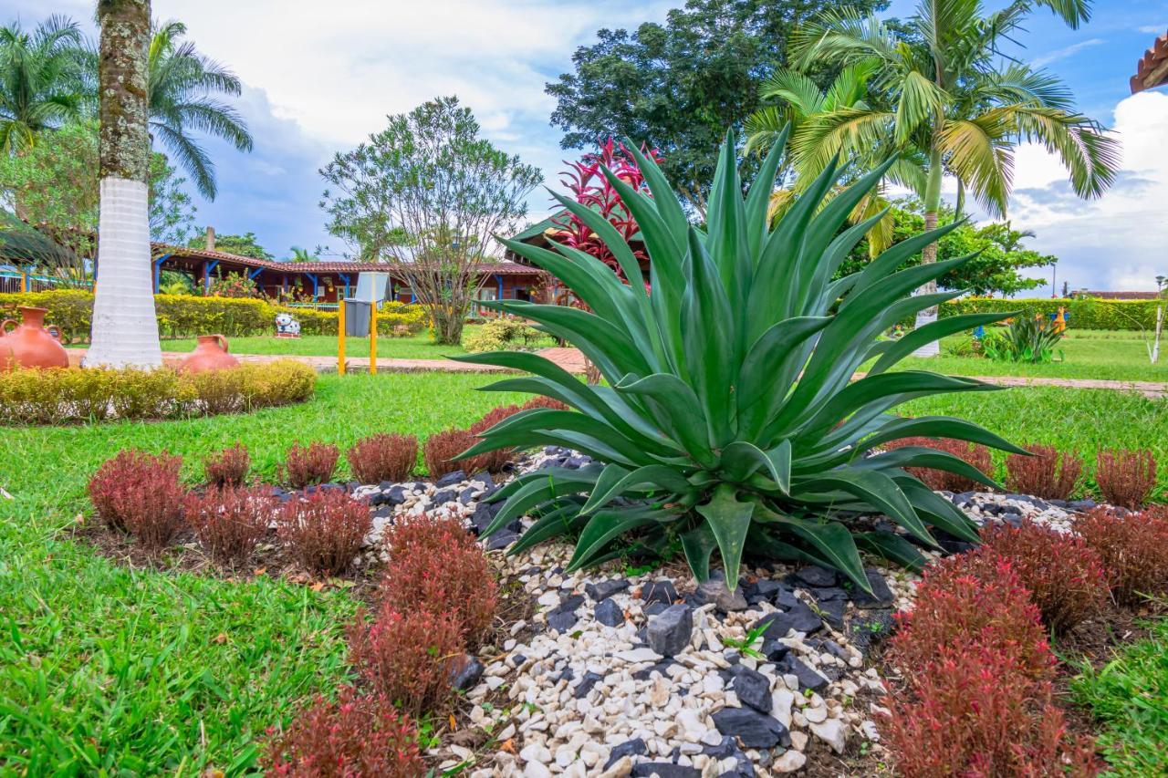 Finca Hotel El Ocaso Quimbaya Kültér fotó